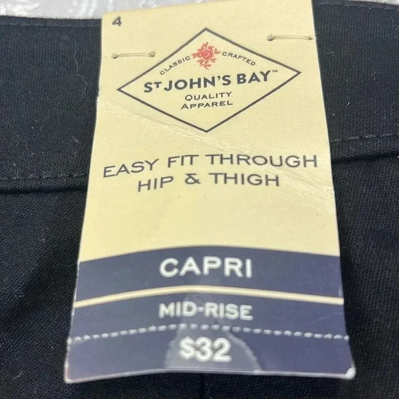 St. John’s Bay women’s capris size 4 - Picture 3 of 16